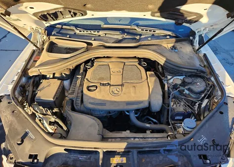 2015 Mercedes-Benz Ml 350 4Matic z USA, uszkodzony, nr VIN 4JGDA5HB5FA507881